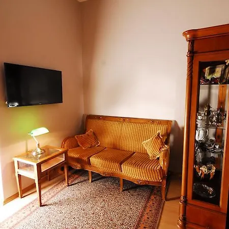 Albergue Station 34 *